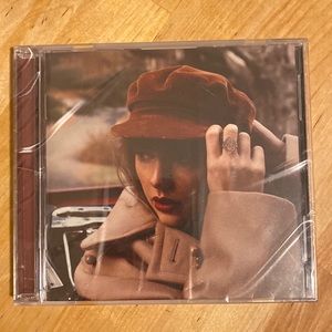 Red Taylor’s Version CD New